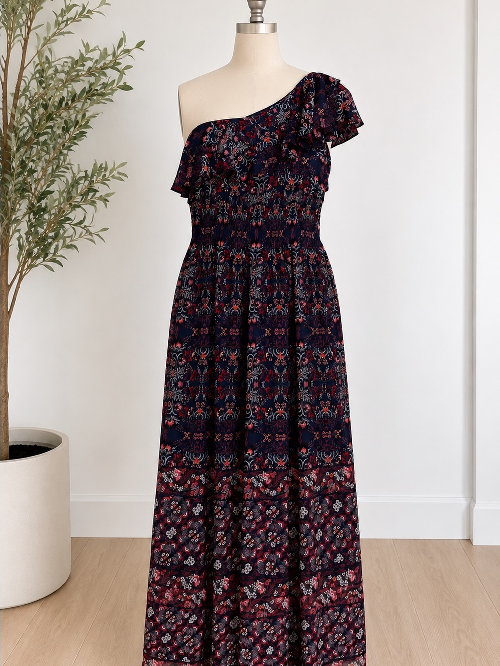 Vince Camuto One Shoulder Floral Blue Red Maxi Dress Smocked Waist Ruffle Size 8 - Picture 3 of 6